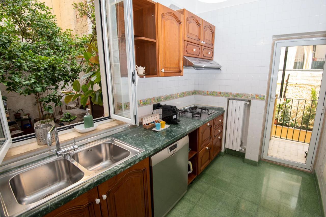 A Casa Di Anna - Charming House With Courtyard Appartement *
